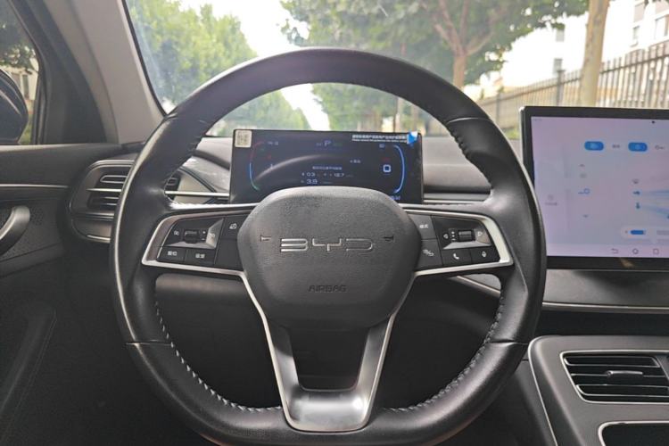 Used BYD Destroyer 05 2024 HONOR Edition DM-i 55KM Luxury Model Steering Wheel