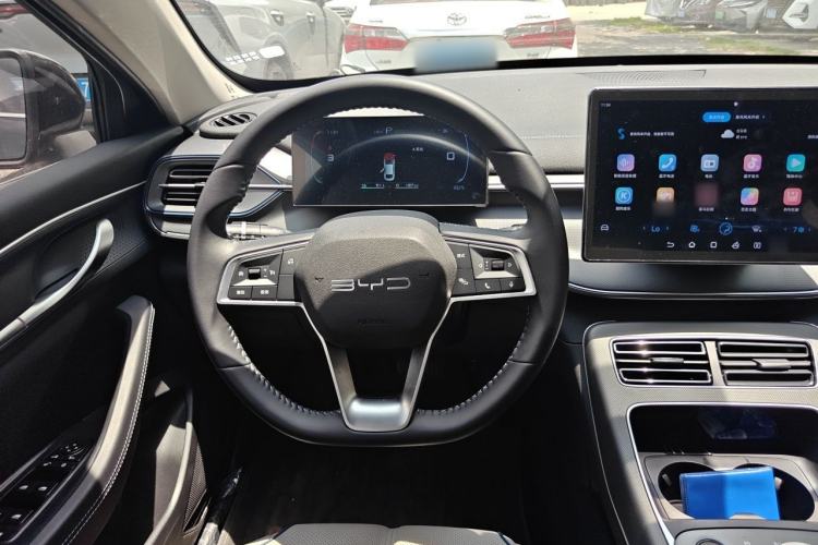 Used BYD Destroyer 05 2024 HONOR Edition DM-i 55KM Luxury Model Steering Wheel