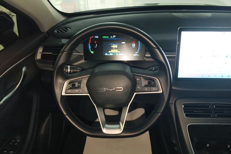Used BYD Destroyer 05 2024 HONOR Edition DM-i 55KM Luxury Model Steering Wheel