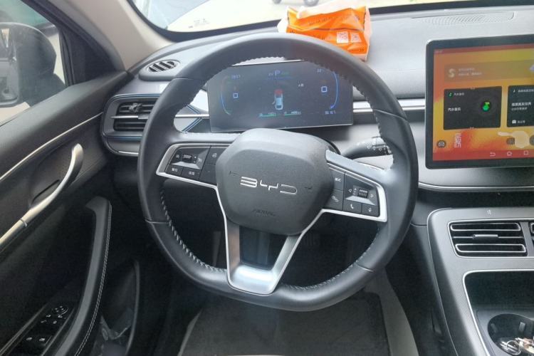 Used BYD Destroyer 05 2024 HONOR Edition DM-i 55KM Luxury Model Steering Wheel