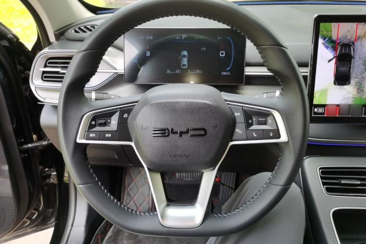 Used BYD Destroyer 05 2024 HONOR Edition DM-i 55KM Luxury Model Steering Wheel