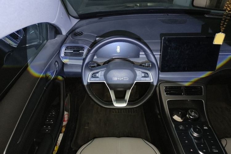 Used BYD Destroyer 05 2024 HONOR Edition DM-i 55KM Luxury Model Steering Wheel