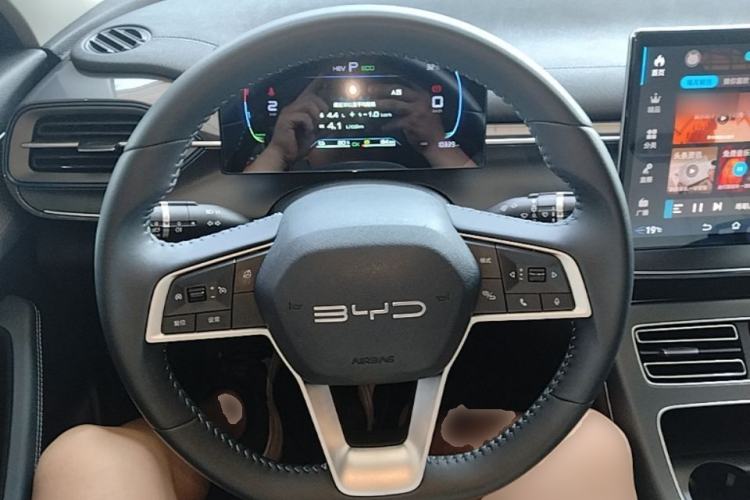 Used BYD Destroyer 05 2024 HONOR Edition DM-i 55KM Luxury Model Steering Wheel