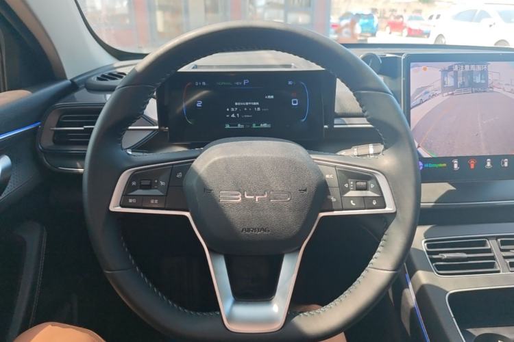 Used BYD Destroyer 05 2024 Honor Edition DM-i 120KM Luxury Model Steering Wheel