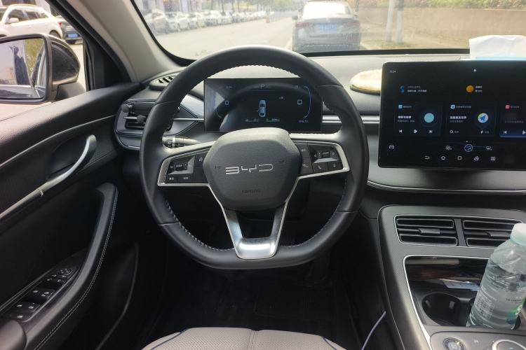 Used BYD Destroyer 05 2024 HONOR Edition DM-i 55KM Luxury Model Steering Wheel