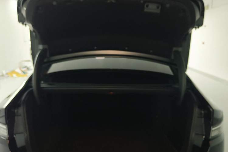 Used BYD Destroyer 05 2024 HONOR Edition DM-i 55KM Luxury Model Trunk