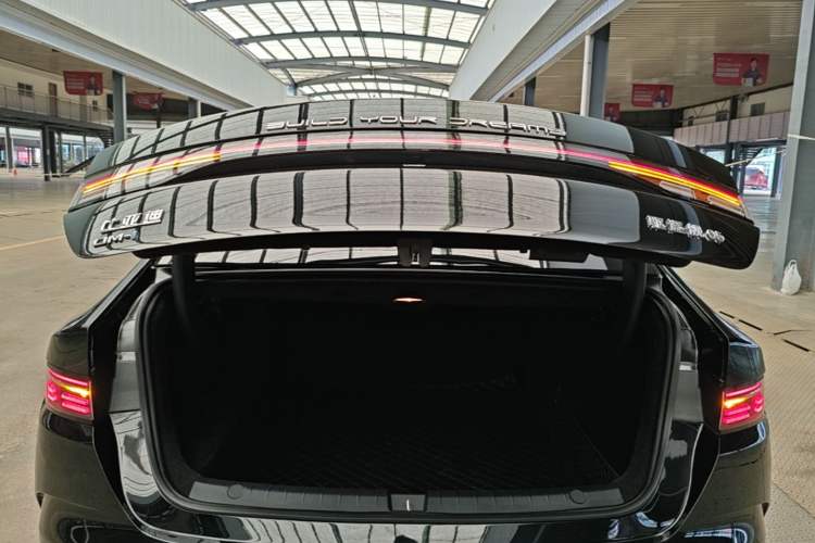 Used BYD Destroyer 05 2024 HONOR Edition DM-i 55KM Luxury Model Trunk