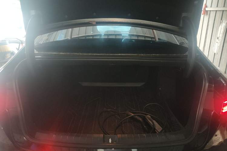 Used BYD Destroyer 05 2024 HONOR Edition DM-i 55KM Luxury Model Trunk