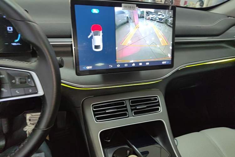 Used BYD Destroyer 05 2024 HONOR Edition DM-i 55KM Luxury Model Audio And AC Panel