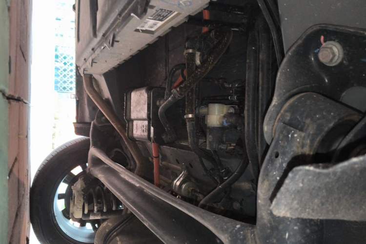 Used BYD Destroyer 05 2024 Honor Edition DM-i 120KM Luxury Model Chassis Rear Left
