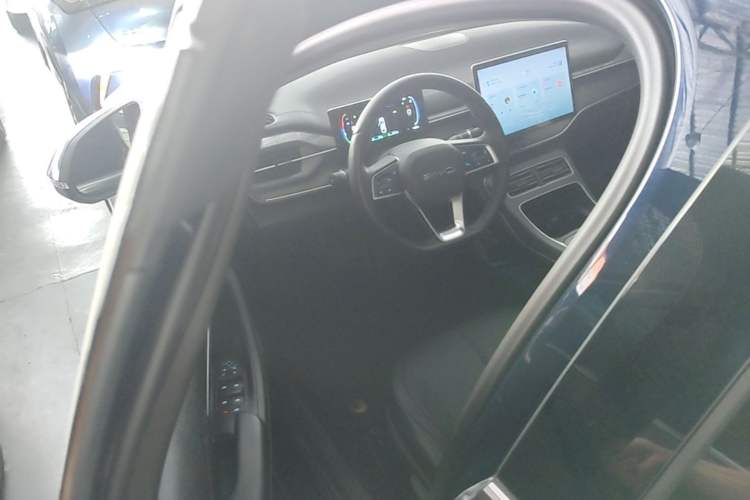 Used BYD Destroyer 05 2024 HONOR Edition DM-i 55KM Luxury Model Driver Seat