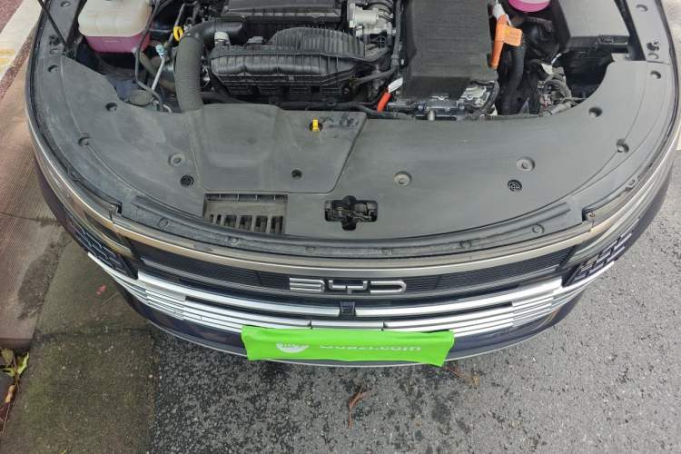 Used BYD Destroyer 05 2024 HONOR Edition DM-i 55KM Luxury Model Engine Bay