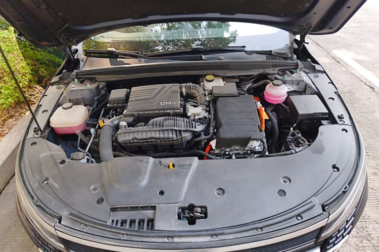 Used BYD Destroyer 05 2024 HONOR Edition DM-i 55KM Luxury Model Engine Bay