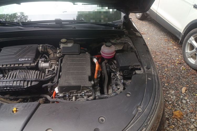 Used BYD Destroyer 05 2024 HONOR Edition DM-i 55KM Luxury Model Engine Bay Left