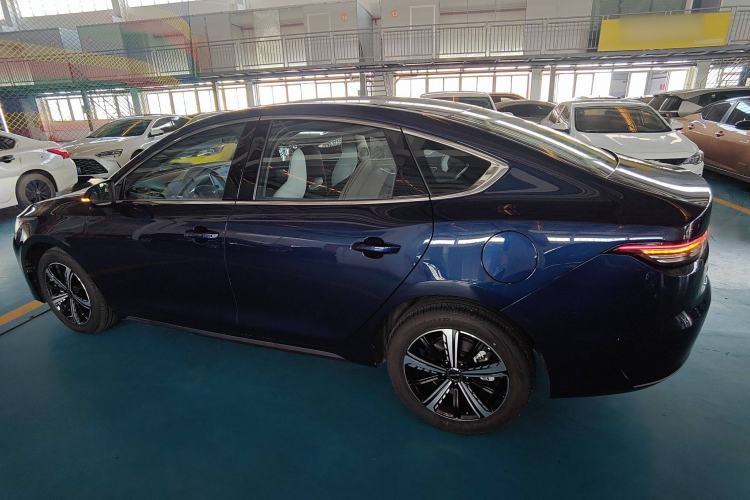 Used BYD Destroyer 05 2024 HONOR Edition DM-i 120KM Flagship Model Exterior 3