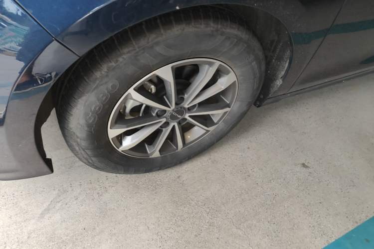 Used BYD Destroyer 05 2024 HONOR Edition DM-i 55KM Luxury Model Exterior 4
