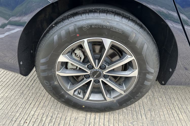 Used BYD Destroyer 05 2024 HONOR Edition DM-i 55KM Luxury Model Exterior 8