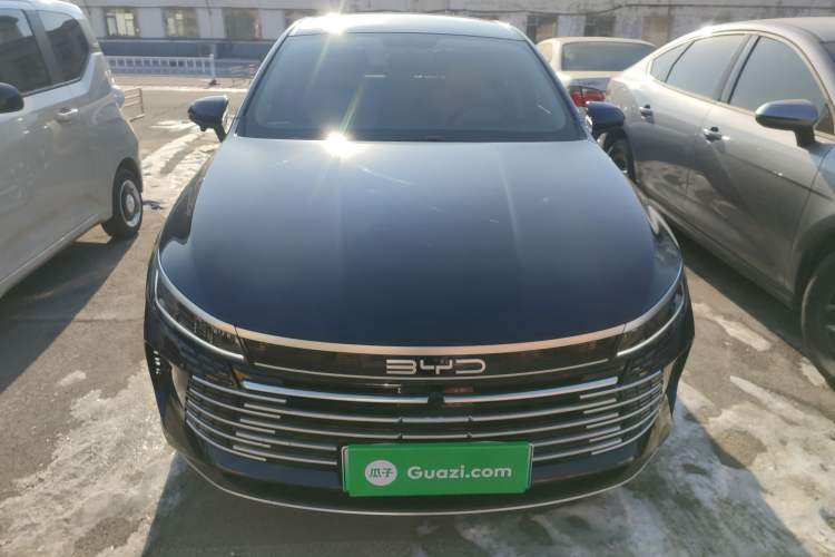 Used BYD Destroyer 05 2024 HONOR Edition DM-i 55KM Luxury Model Front