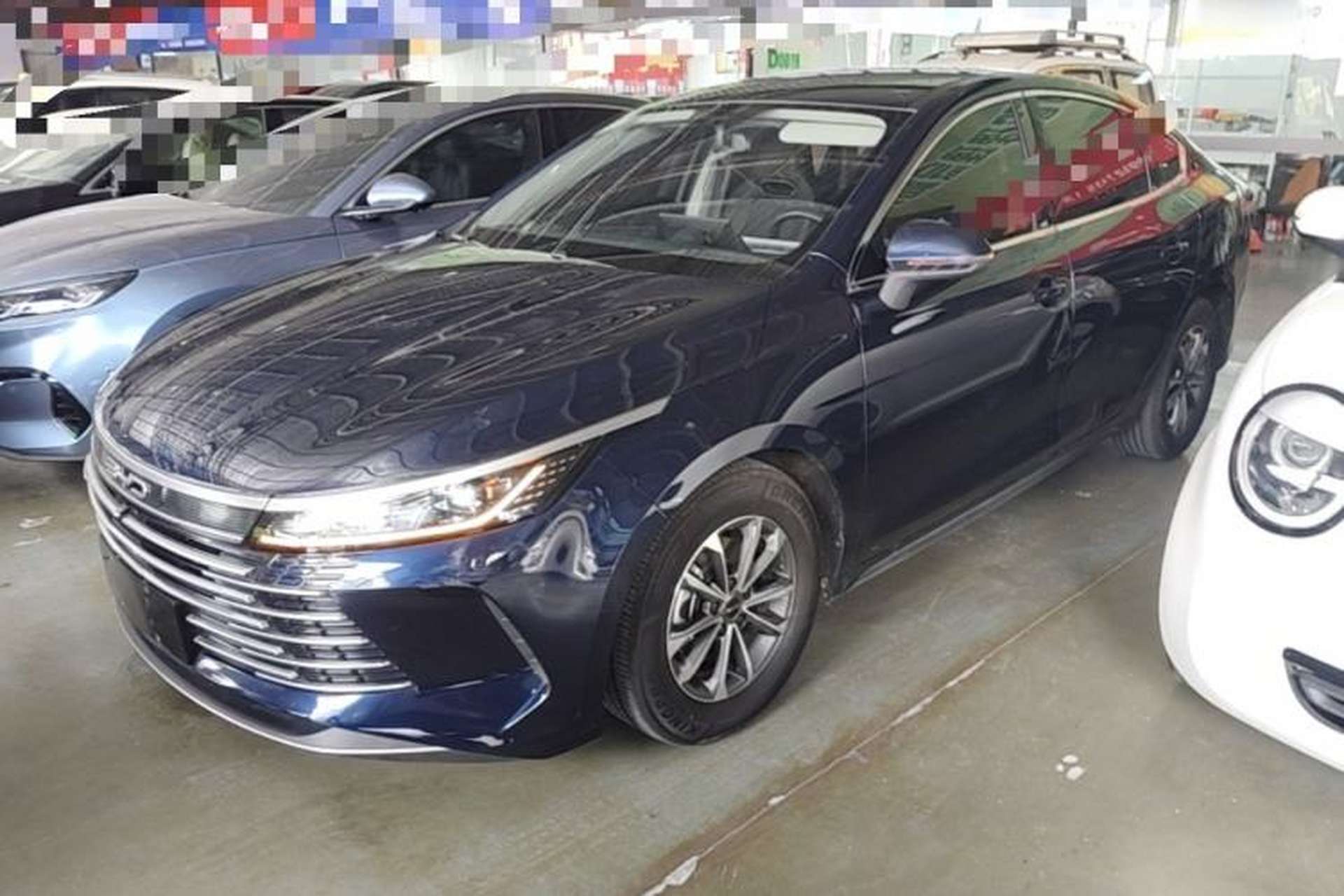 Used BYD Destroyer 05 2024 HONOR Edition DM-i 55KM Luxury Model Front Left 45 Deg