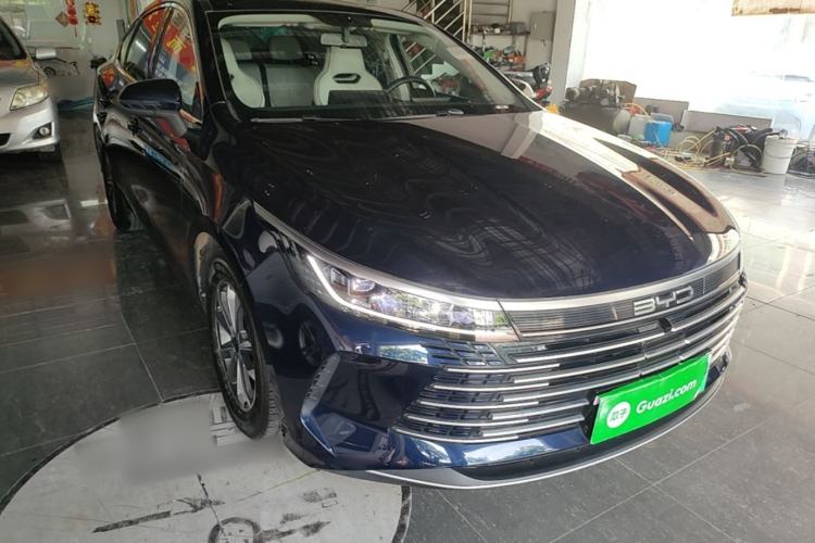 Used BYD Destroyer 05 2024 HONOR Edition DM-i 55KM Luxury Model Front Right 45 Deg
