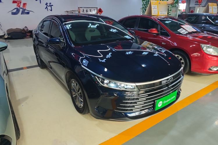 Used BYD Destroyer 05 2024 HONOR Edition DM-i 55KM Luxury Model Front Right 45 Deg