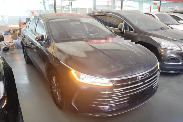 Used BYD Destroyer 05 2024 HONOR Edition DM-i 55KM Luxury Model Front Right 45 Deg