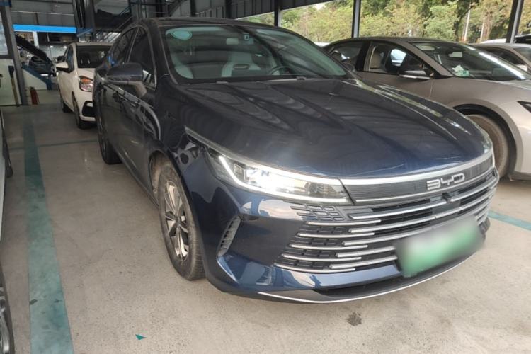 Used BYD Destroyer 05 2024 HONOR Edition DM-i 55KM Luxury Model Front Right 45 Deg