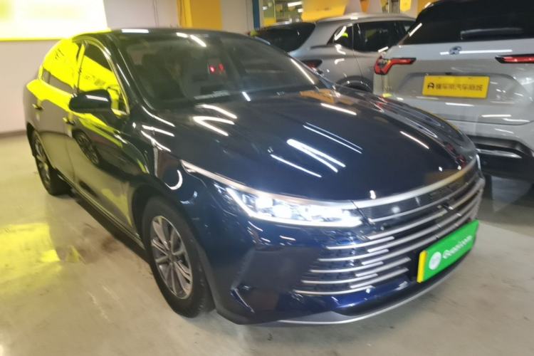 Used BYD Destroyer 05 2024 HONOR Edition DM-i 55KM Luxury Model Front Right 45 Deg