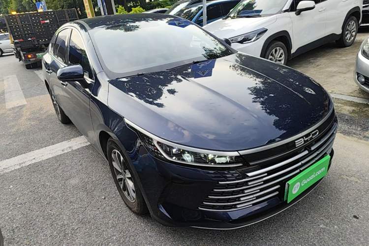 Used BYD Destroyer 05 2024 HONOR Edition DM-i 55KM Luxury Model Front Right 45 Deg