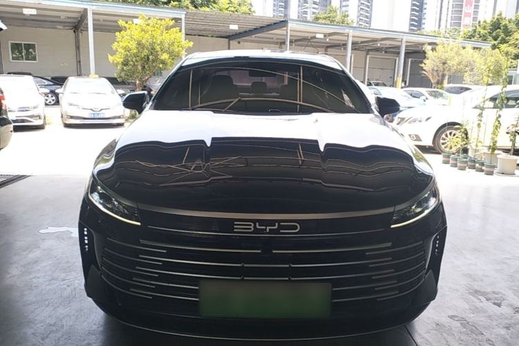Used BYD Destroyer 05 2024 HONOR Edition DM-i 55KM Luxury Model Front