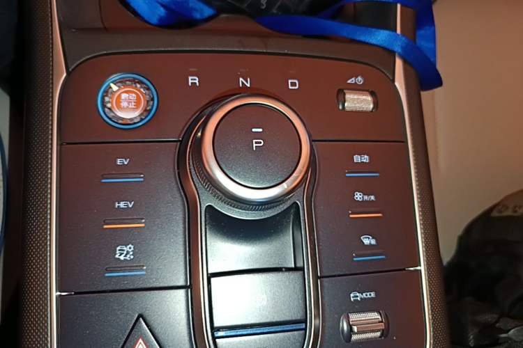 Used BYD Destroyer 05 2024 HONOR Edition DM-i 55KM Luxury Model Gear Lever