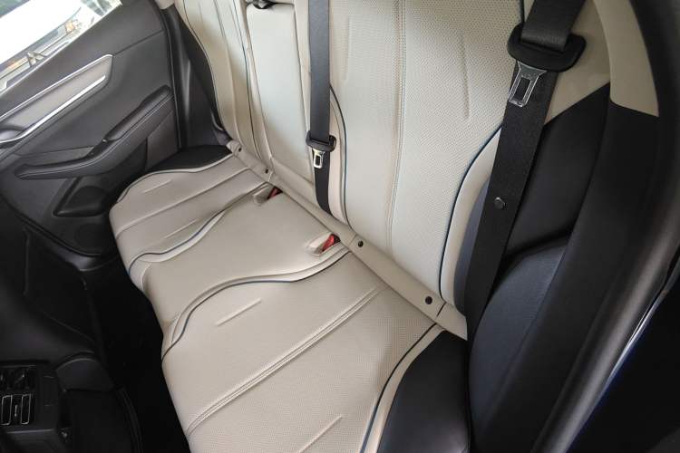Used BYD Destroyer 05 2024 HONOR Edition DM-i 120KM Flagship Model Interior 4
