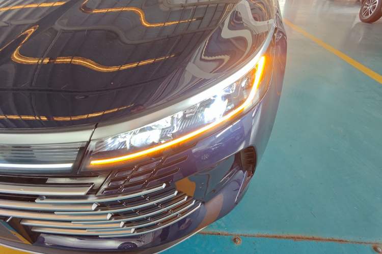 Used BYD Destroyer 05 2024 HONOR Edition DM-i 120KM Flagship Model Left Front Headlight