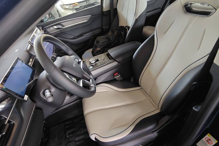 Used BYD Destroyer 05 2024 HONOR Edition DM-i 120KM Flagship Model Left Front Seat