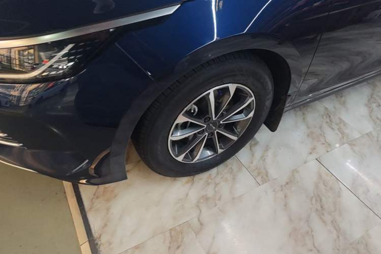 Used BYD Destroyer 05 2024 HONOR Edition DM-i 55KM Luxury Model Left Front Wheel Hub