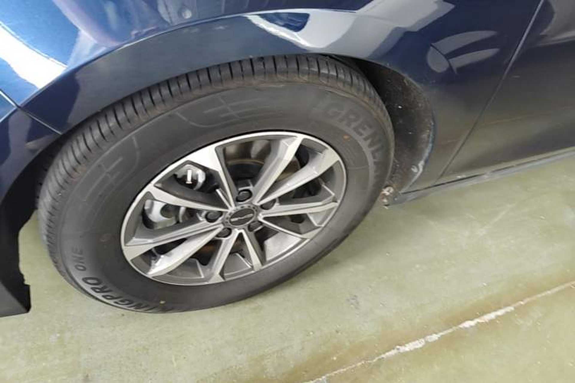 Used BYD Destroyer 05 2024 HONOR Edition DM-i 55KM Luxury Model Left Front Wheel Hub