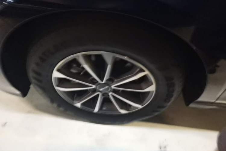 Used BYD Destroyer 05 2024 HONOR Edition DM-i 55KM Luxury Model Left Front Wheel Hub