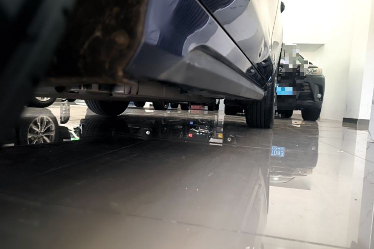 Used BYD Destroyer 05 2024 Honor Edition DM-i 120KM Luxury Model Left Side Sill