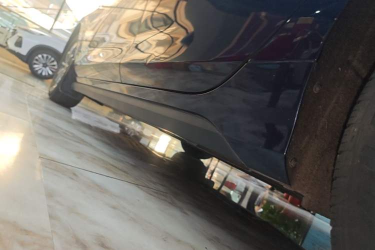 Used BYD Destroyer 05 2024 HONOR Edition DM-i 55KM Luxury Model Left Side Sill
