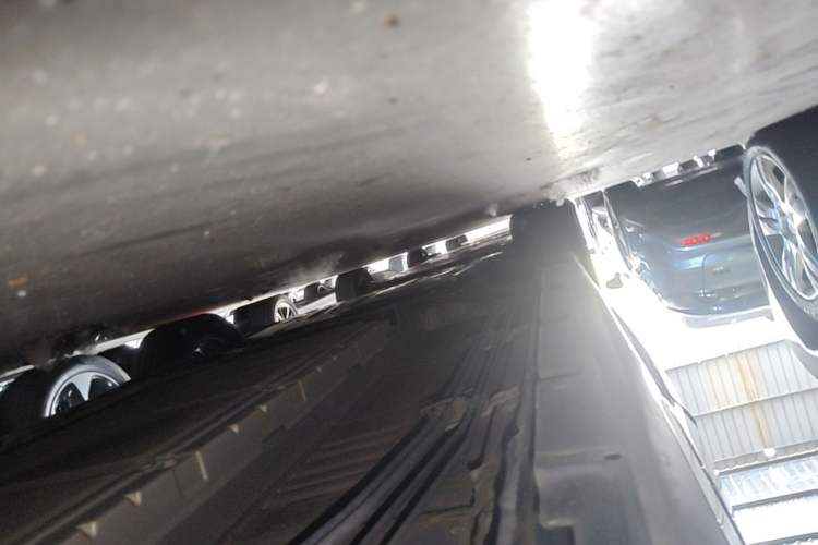 Used BYD Destroyer 05 2024 HONOR Edition DM-i 55KM Luxury Model Left Side Sill