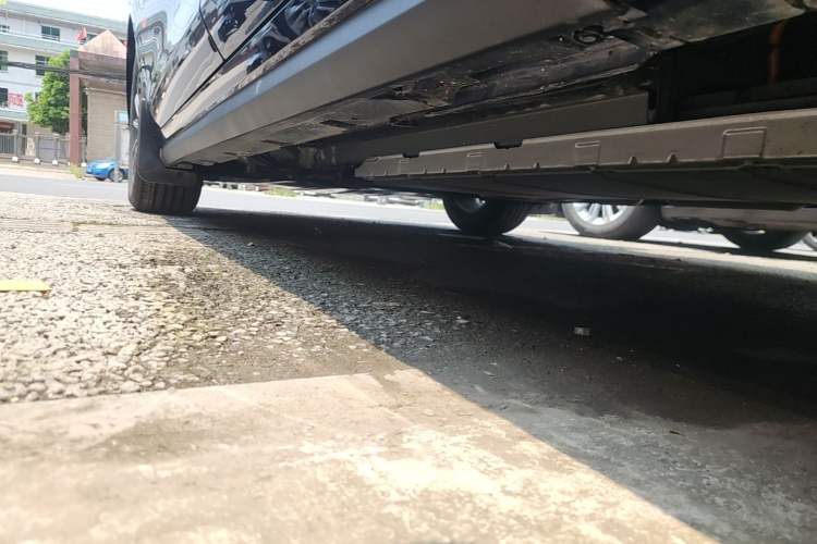 Used BYD Destroyer 05 2024 HONOR Edition DM-i 55KM Luxury Model Left Side Sill
