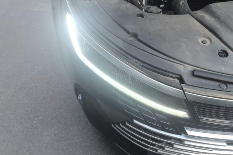 Used BYD Destroyer 05 2024 HONOR Edition DM-i 55KM Luxury Model Right Front Headlight