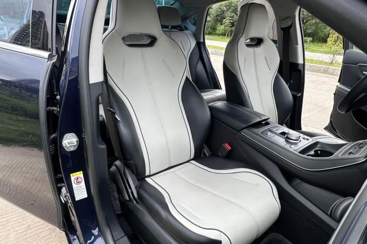 Used BYD Destroyer 05 2024 HONOR Edition DM-i 55KM Luxury Model Right Front Seat