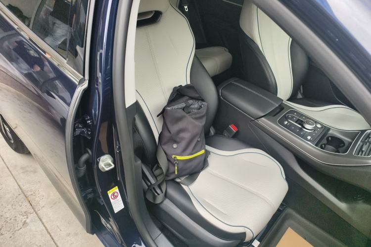 Used BYD Destroyer 05 2024 Honor Edition DM-i 120KM Luxury Model Right Front Seat