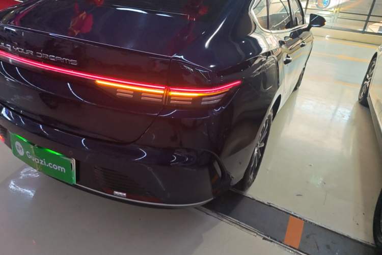 Used BYD Destroyer 05 2024 HONOR Edition DM-i 55KM Luxury Model Right Rear Taillight