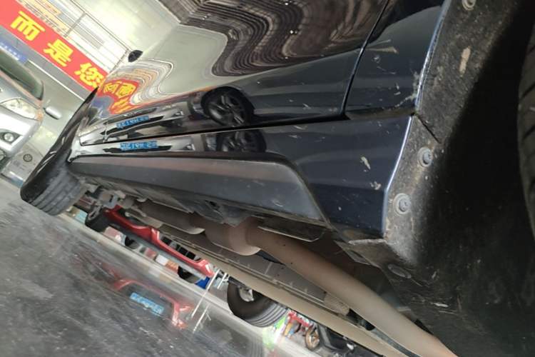 Used BYD Destroyer 05 2024 HONOR Edition DM-i 55KM Luxury Model Right Side Sill
