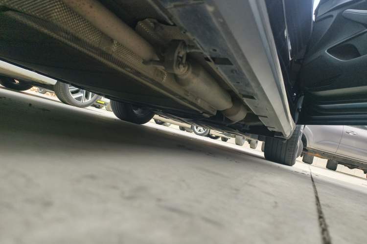 Used BYD Destroyer 05 2024 Honor Edition DM-i 120KM Luxury Model Right Side Sill