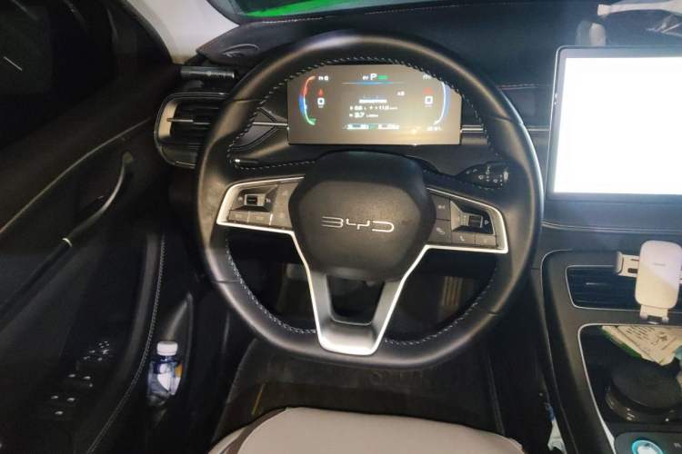 Used BYD Destroyer 05 2024 HONOR Edition DM-i 55KM Luxury Model Steering Wheel