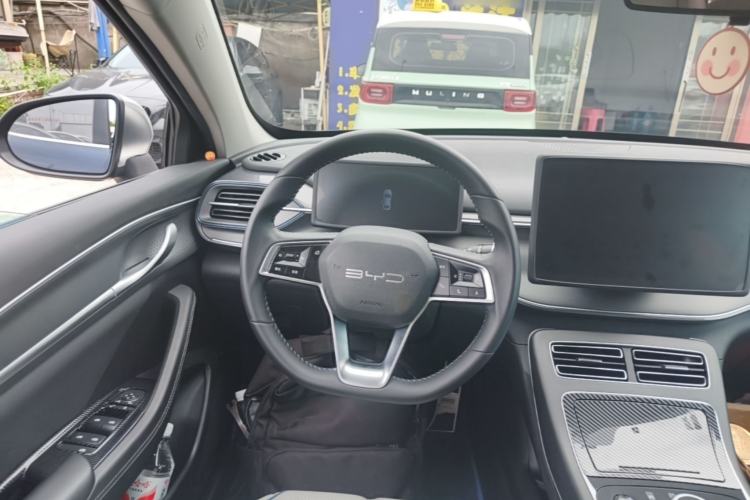 Used BYD Destroyer 05 2024 HONOR Edition DM-i 55KM Luxury Model Steering Wheel