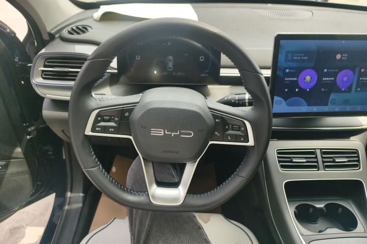 Used BYD Destroyer 05 2024 Honor Edition DM-i 120KM Luxury Model Steering Wheel